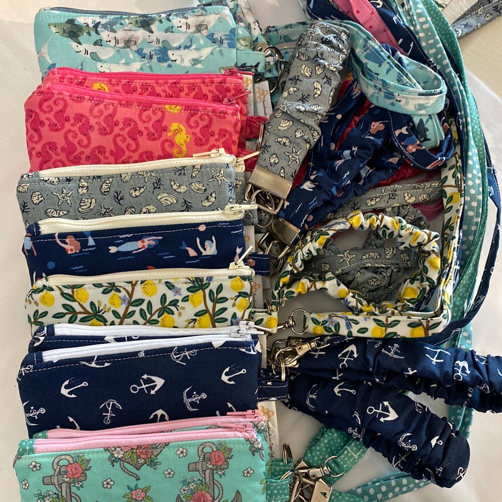 Bzzyfingers Lanyard Wristlet