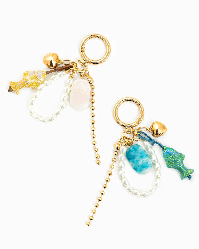 Iridescent Fish Pearl Loop Coastal Bag Charm: Ivory