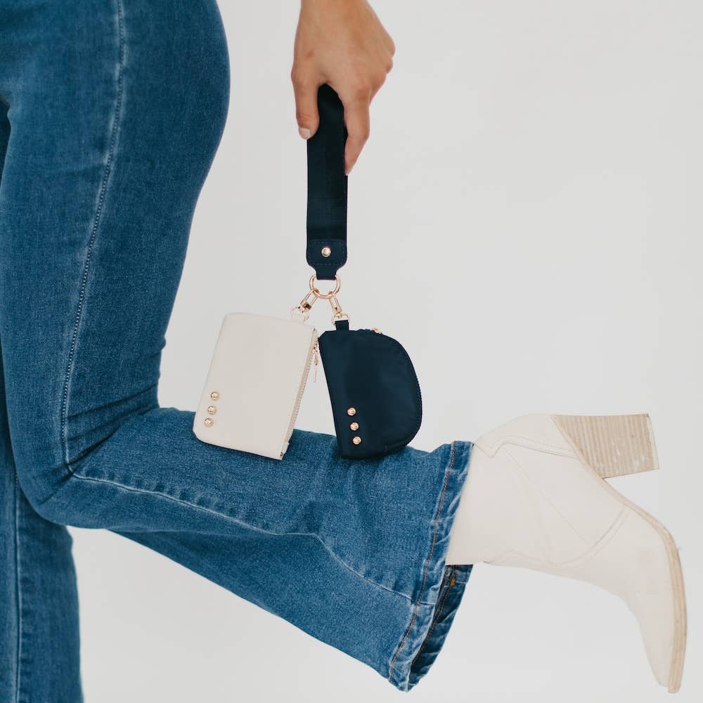 Dolly Dual Pouch Wristlet : Navy/Cream